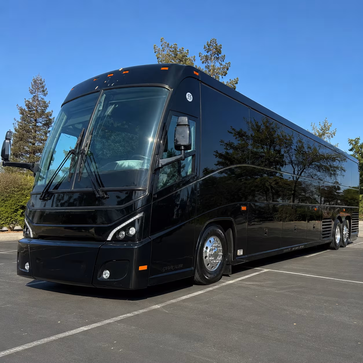 charter bus transfers between pittsburgh international airport and erie