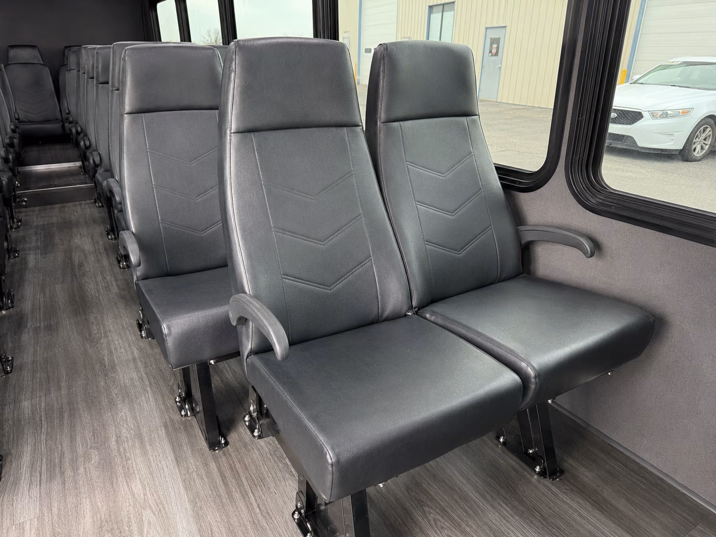 erie 18 passenger minibus interior