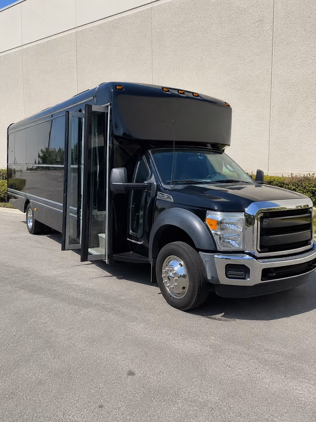 holiday party bus rental