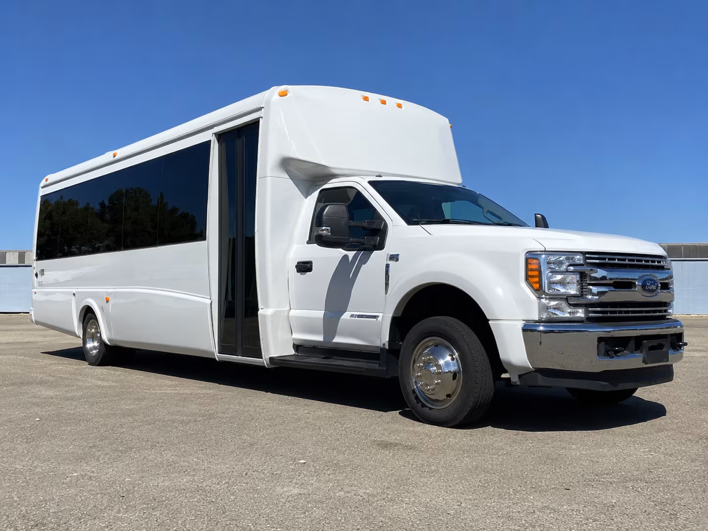 wedding and special event buses in erie pennsylvania
